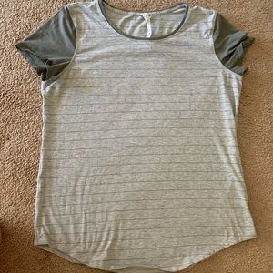 Lululemon top